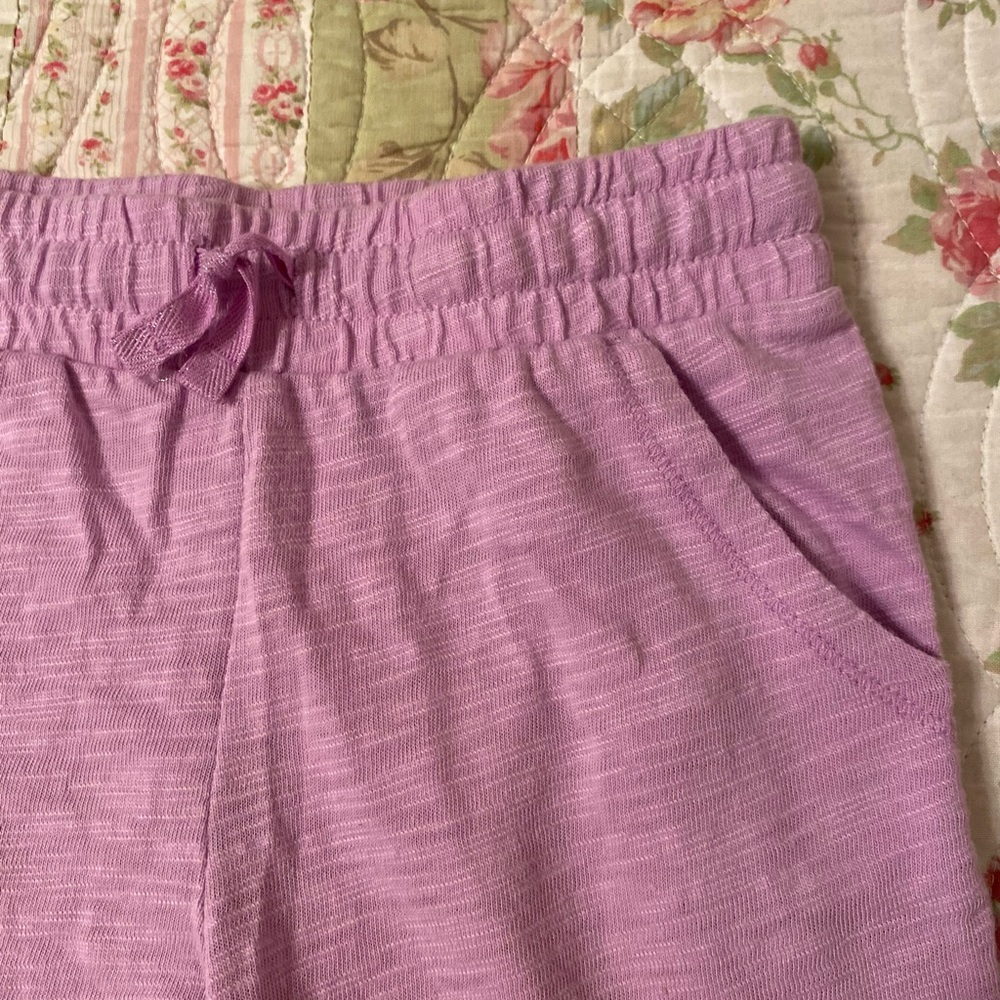Play Shorts - Picture 2 of 5